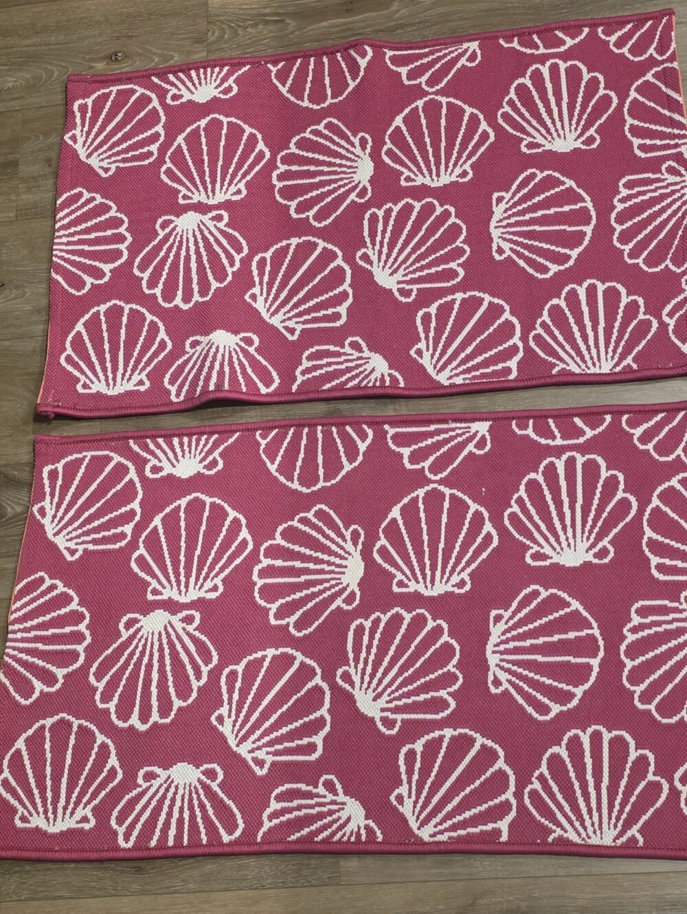 Reversible Pink Shell Pattern Area Rugs - Set of 2